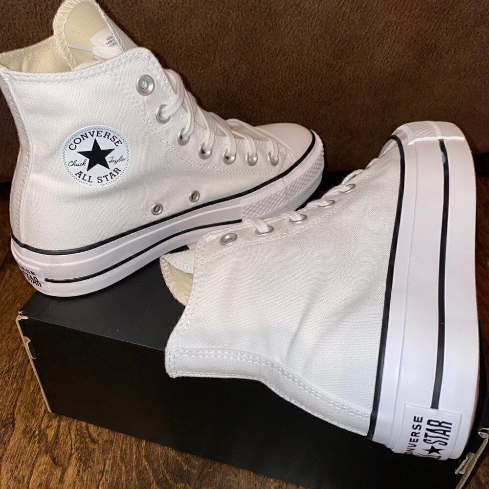 New CONVERSE CANVAS PLATFORM CHUCK TAYLOR ALL STAR White Various Sizes - Picture 5 of 6